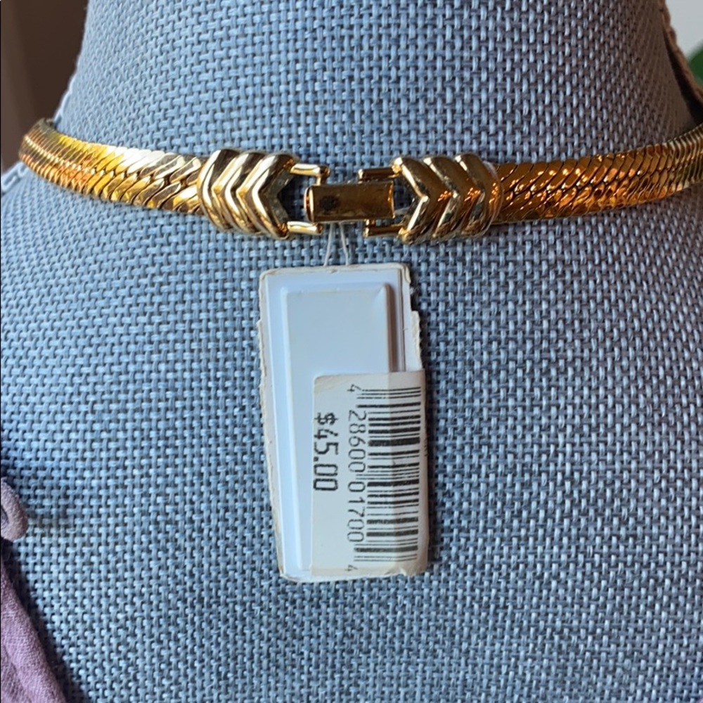 Necklace - Picture 4 of 4
